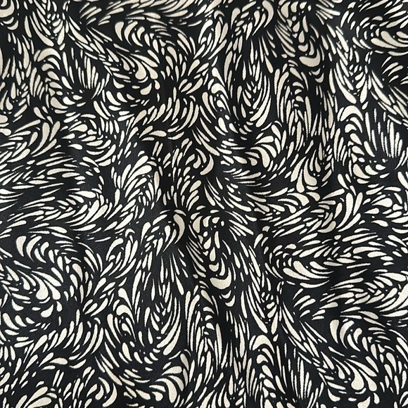 100% silk strapless Banana Republic dress size 6 - Picture 2 of 2